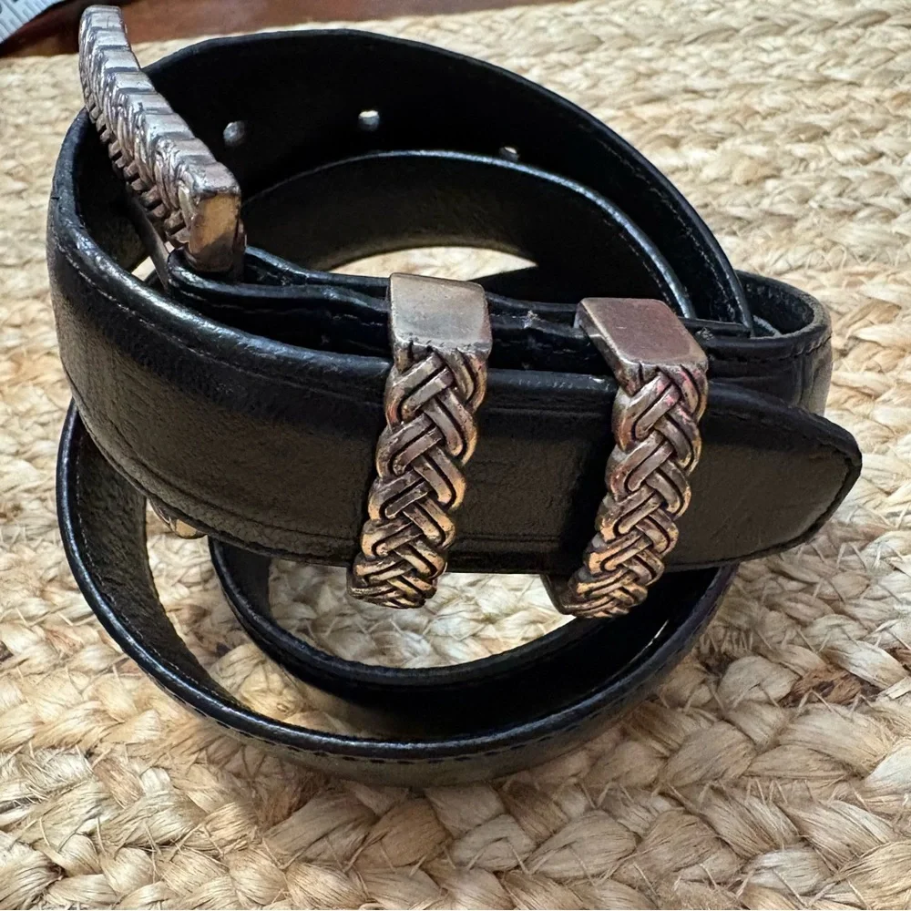 Brighton Women’s Black Embossed Belt Size ML /32 Excellent Used Condition!